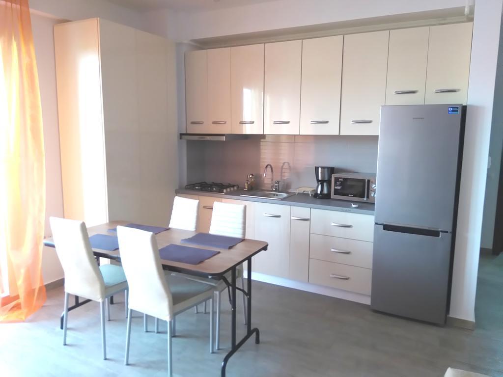 Appartement Apartament Vila Sophia II Mamaia Extérieur photo